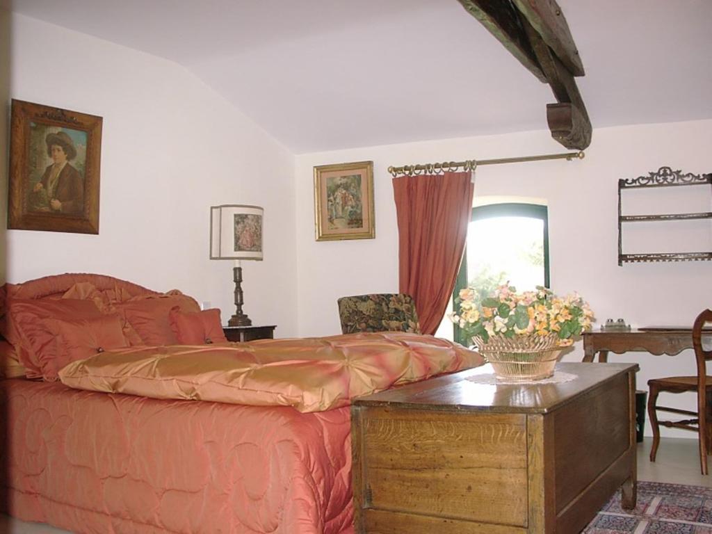 Bed and Breakfast Au Fond De La Cour Veyre-Monton Exteriér fotografie